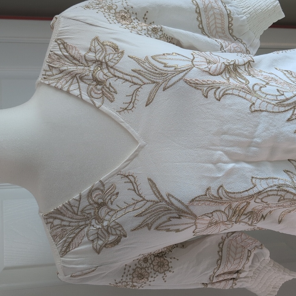 Hale Bob White Floral Embroidered Women's Top - Picture 2 of 10